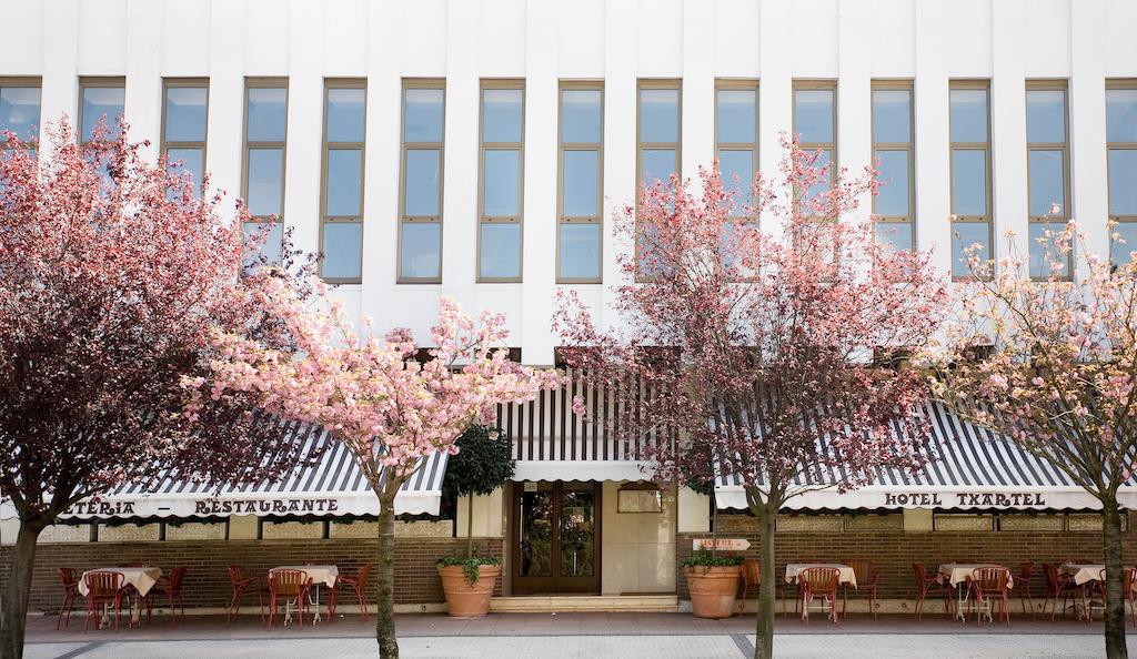 Hotel Txartel Lasarte Oria Exteriör bild